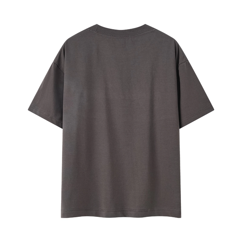 Rabbit House t T