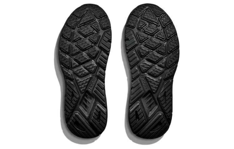 HOKA ONE ONE