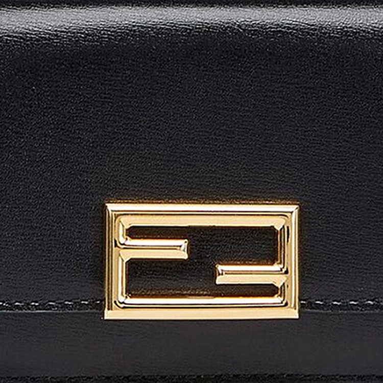 FENDI Way Logo 21