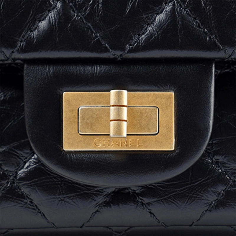 CHANEL 2.55
