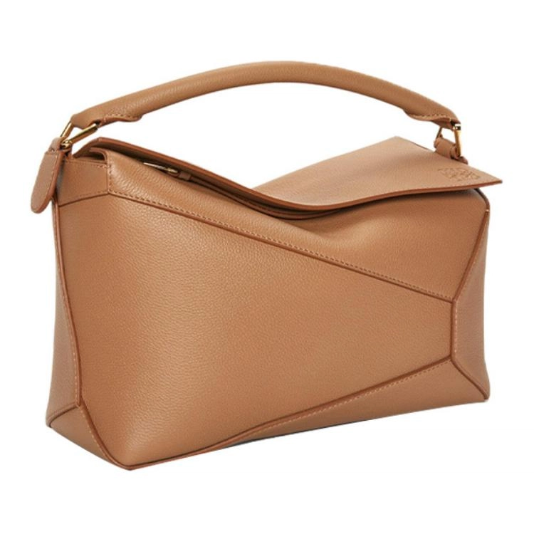 LOEWE Puzzle