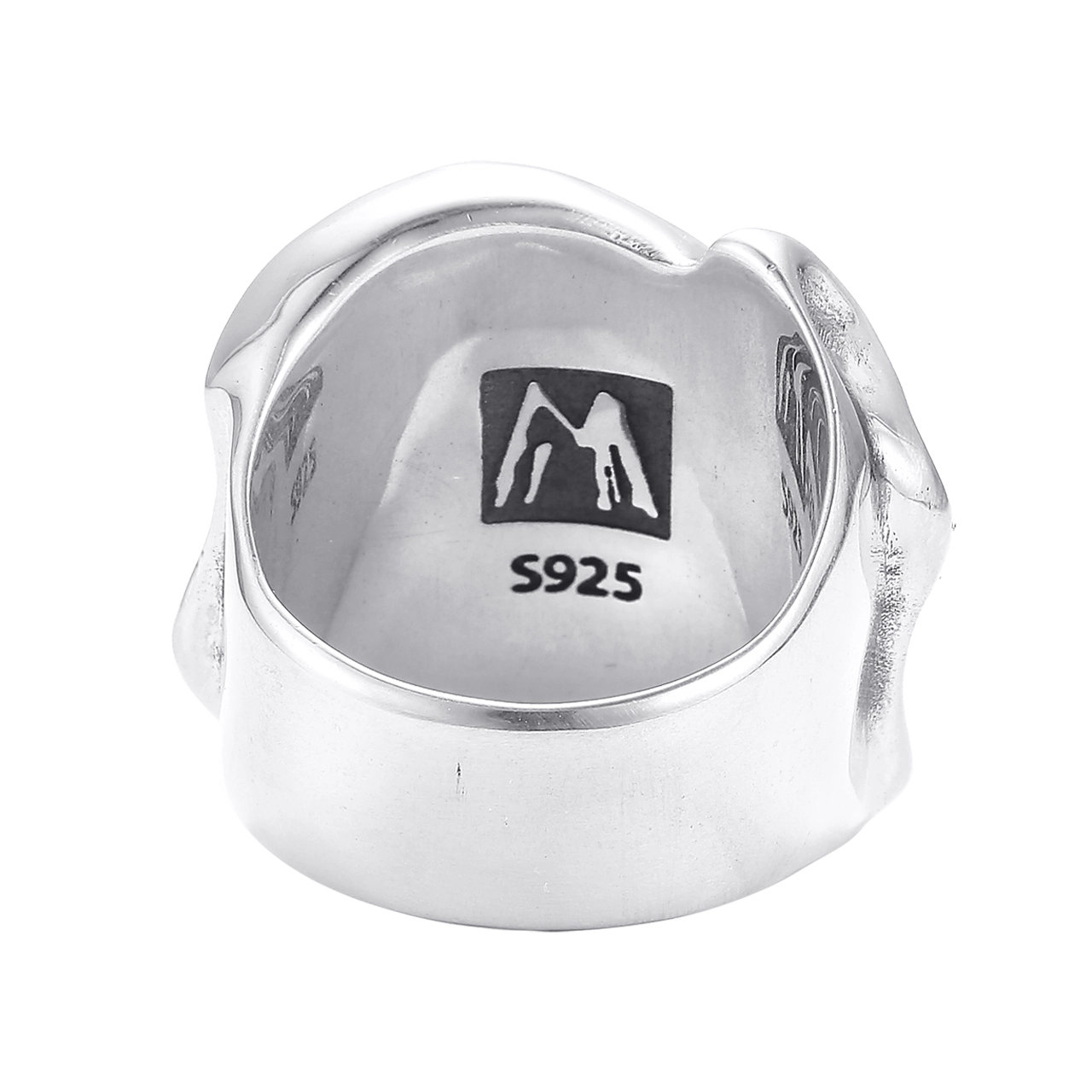 S925