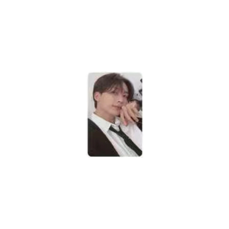 HYBE Seventeen 4.29 17 is right here random photo card