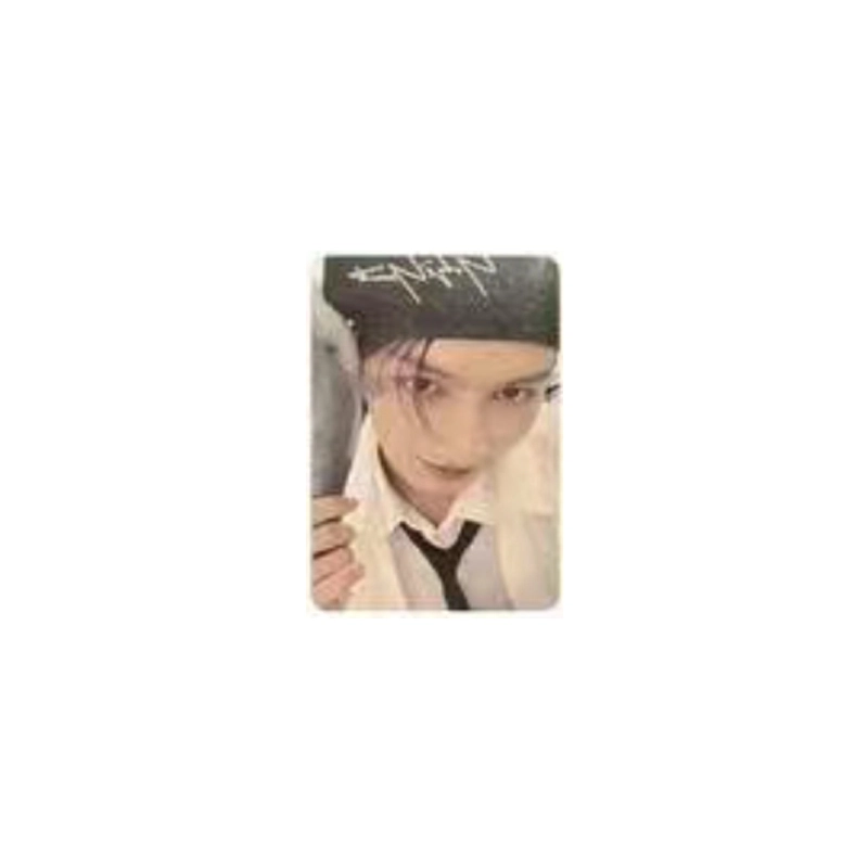 HYBE Seventeen 4.29 17 is right here random photo card