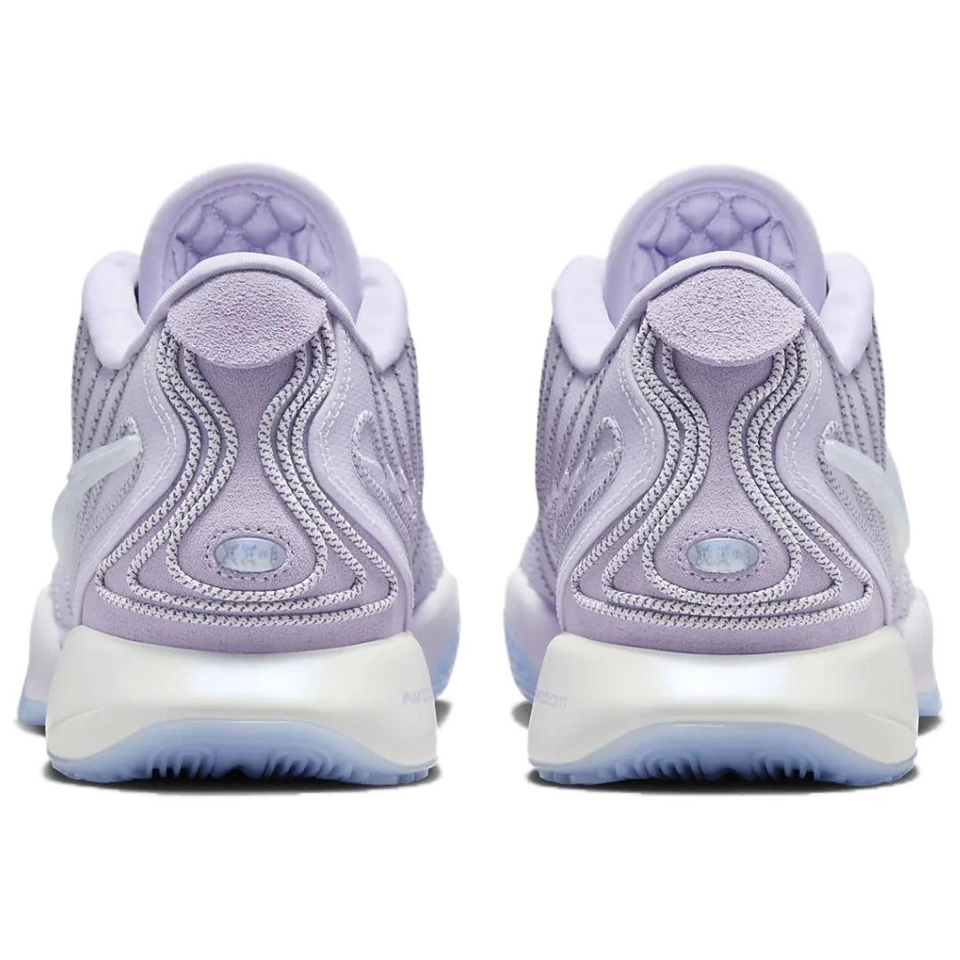 Nike Lebron 21