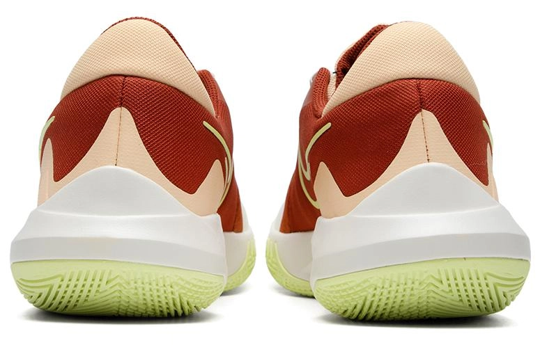 Nike Precision 6