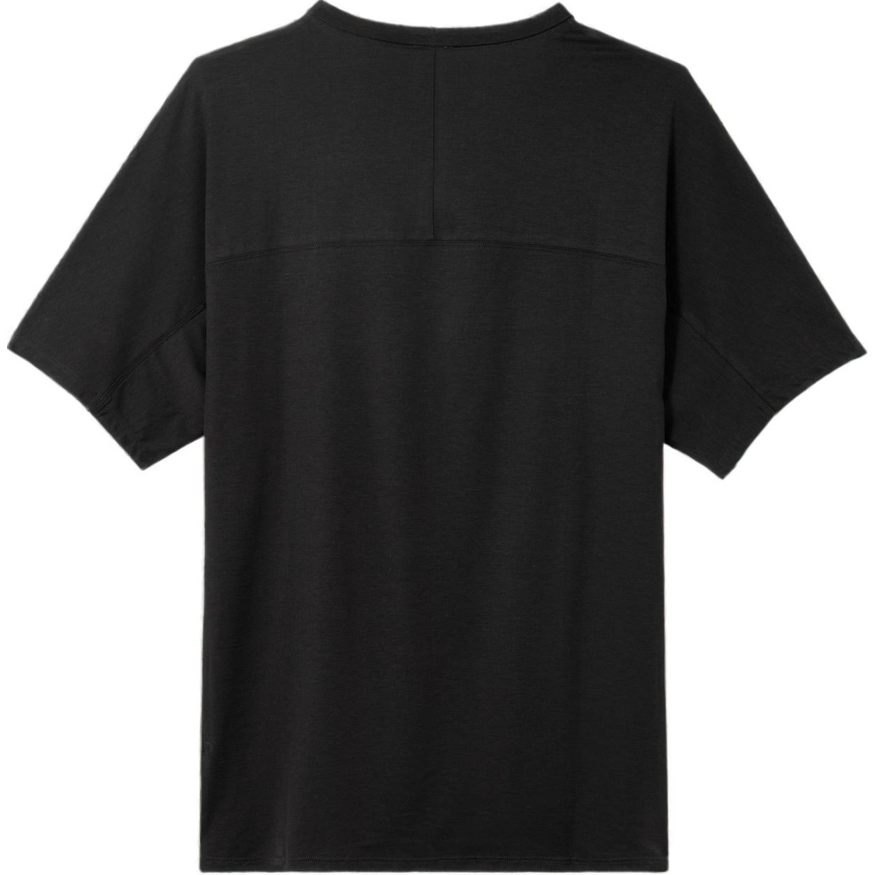 lululemon Fundamental T