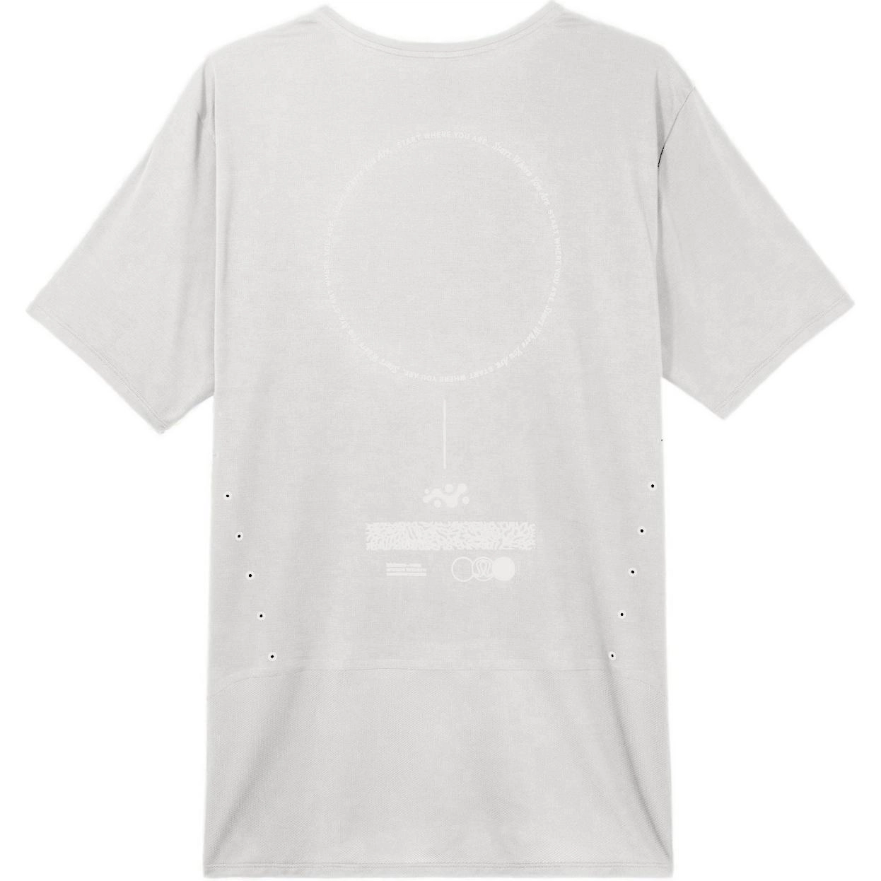 lululemon Fast and Free Breathe Light Logo T