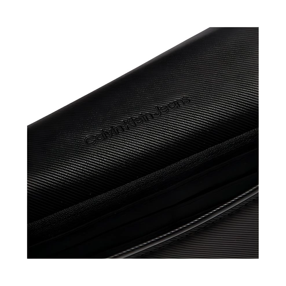 CALVIN KLEIN Monogram Logo