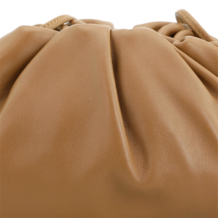 Bottega Veneta POUCH