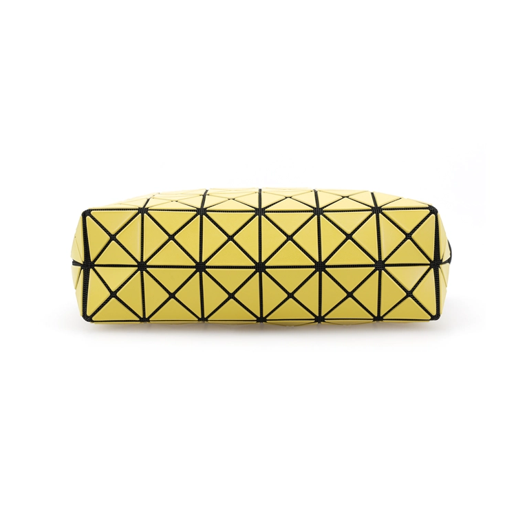 ISSEY MIYAKE LOOP MATTE