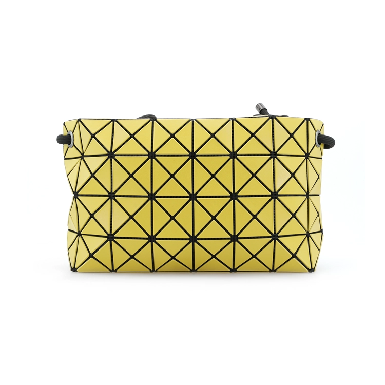 ISSEY MIYAKE LOOP MATTE