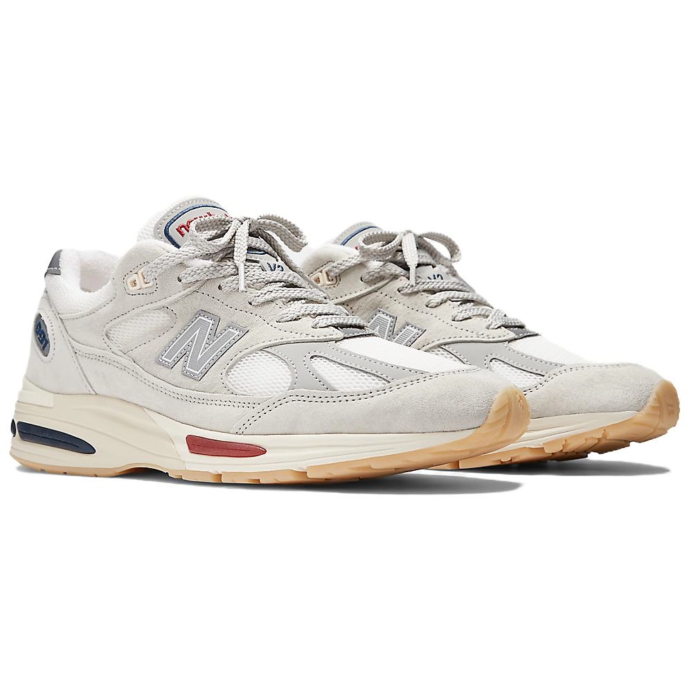 New Balance NB 991 v2