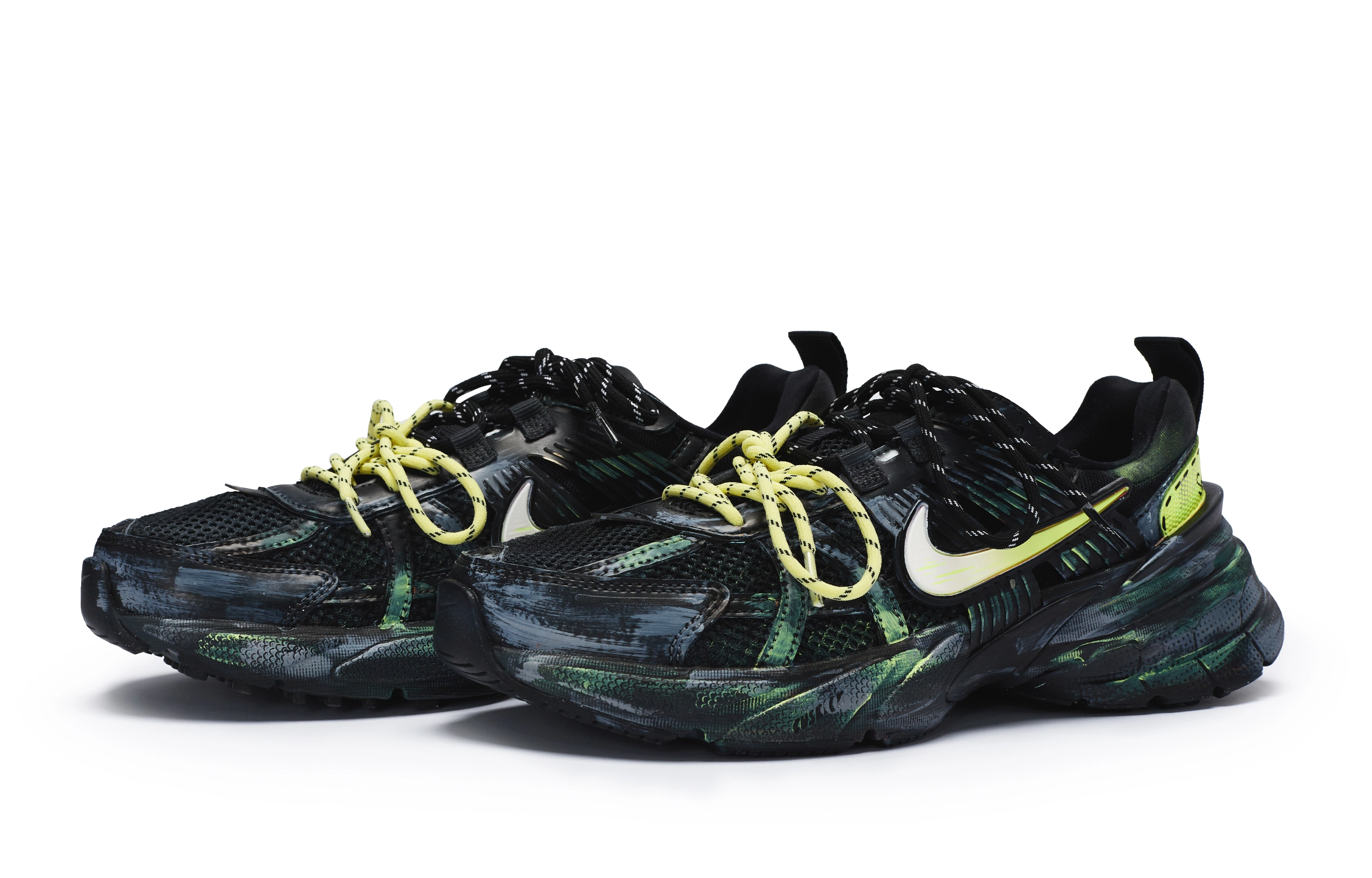 Nike V2K Run 811