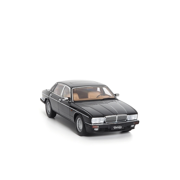Almost Real 118 Jaguar XJ6 XJ40 21cm