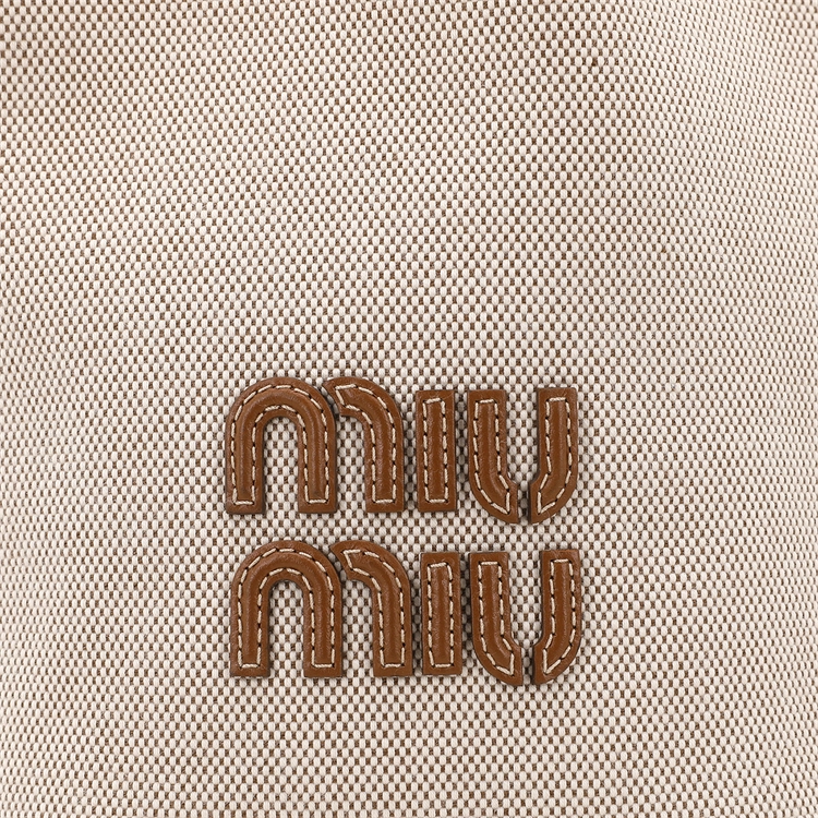 MIU MIU
