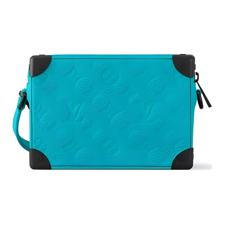 LOUIS VUITTON SOFT TRUNK Taurillon