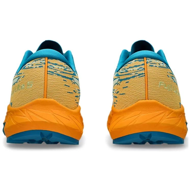 Asics Fuji Lite 5