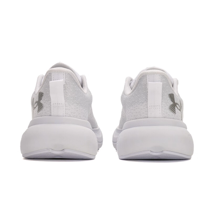 Under Armour Infinite 1