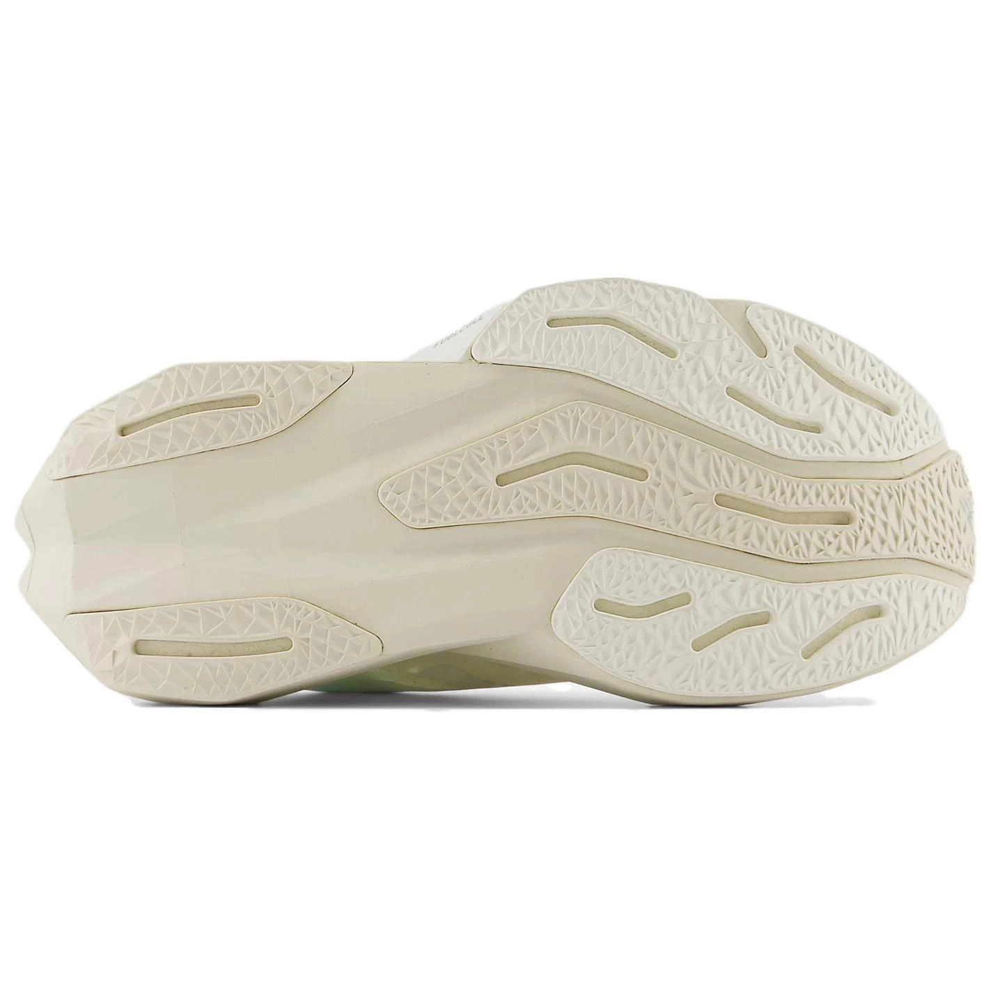 New Balance FuelCell Rebel V4