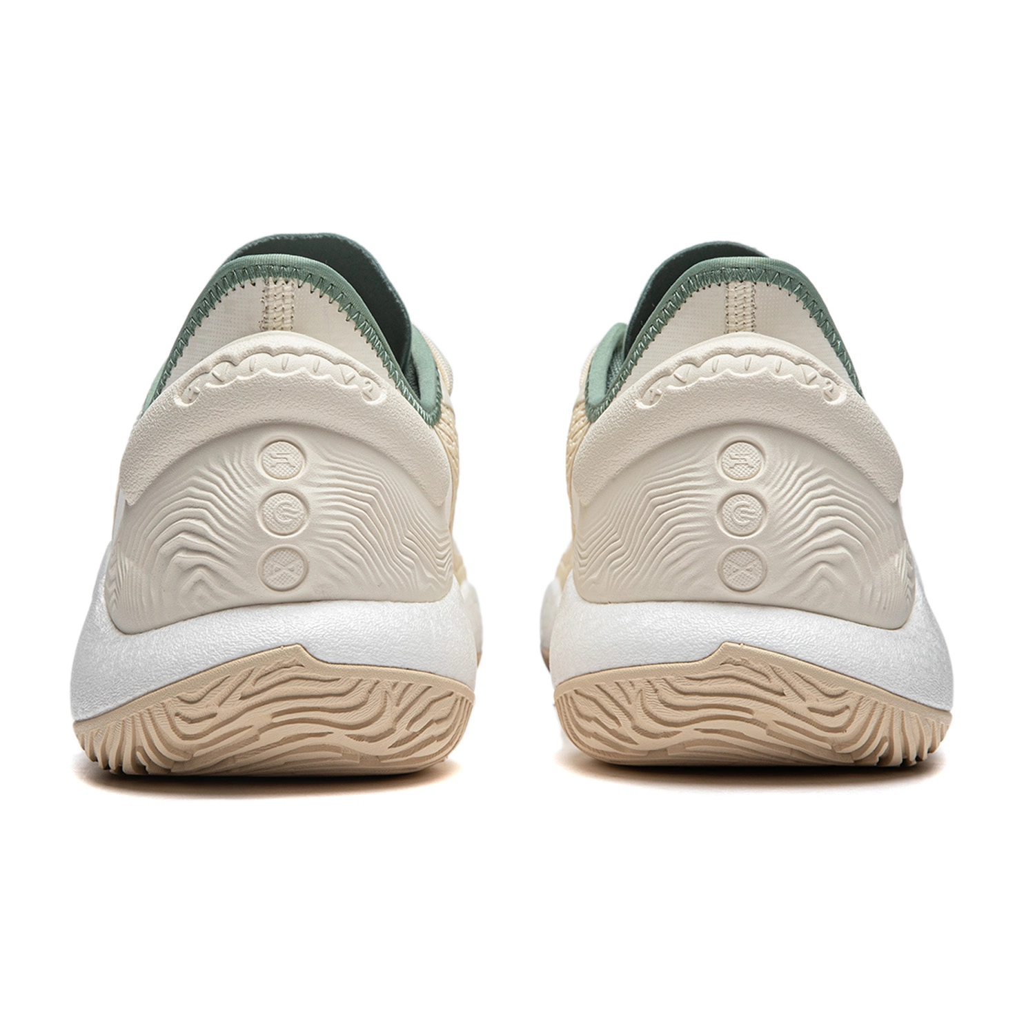 LiNing 18 V2