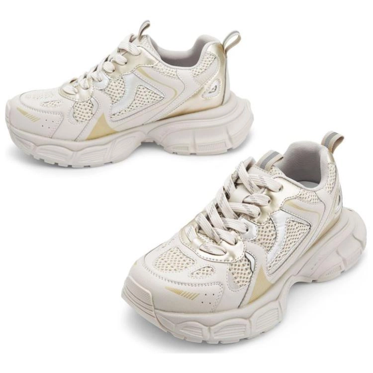 TOOMANYSHOES