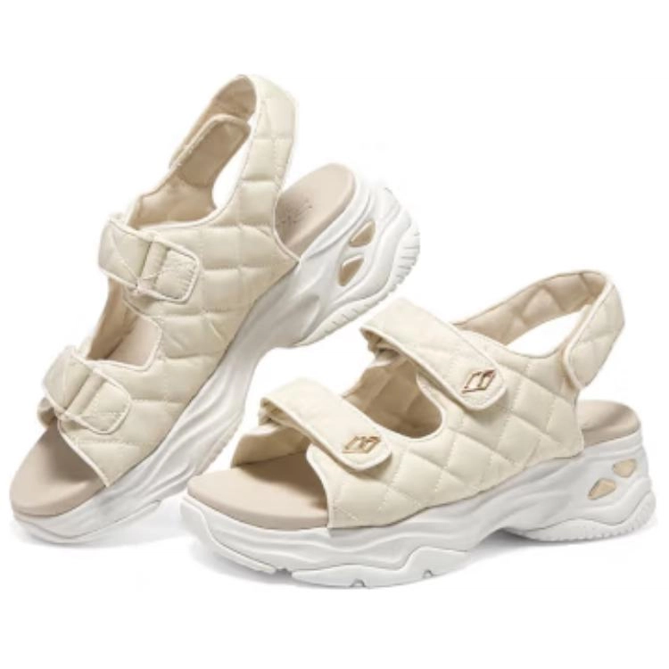 Skechers D'LITES 4.0