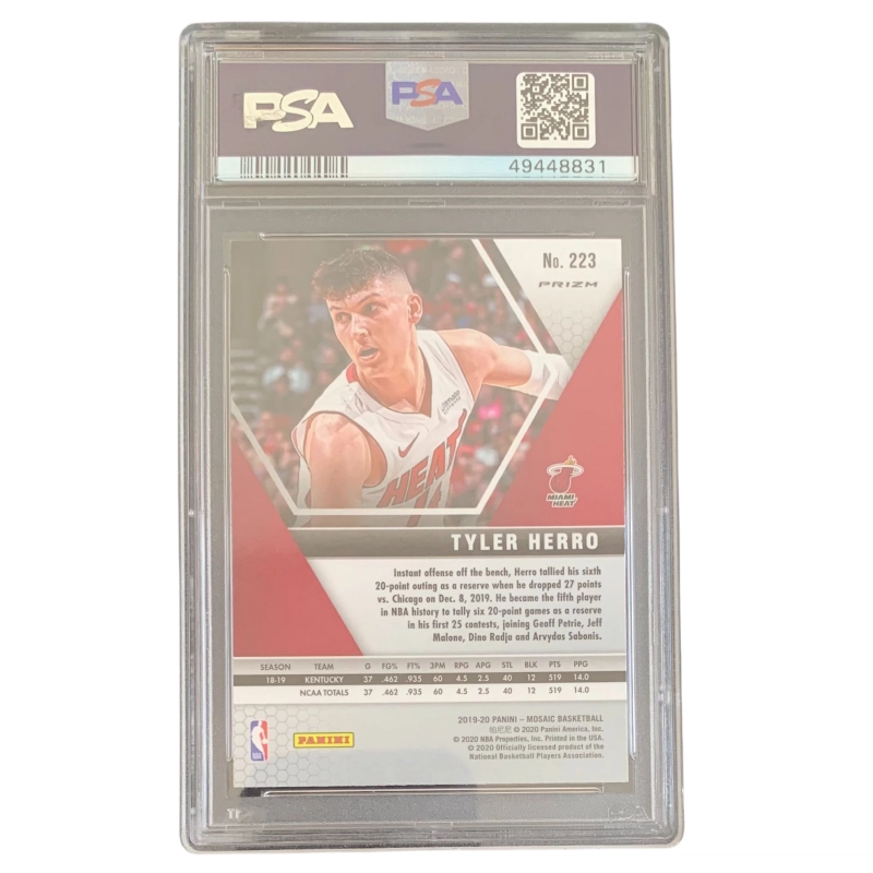 PANINI 2019-20Mosaic RC PSA 9