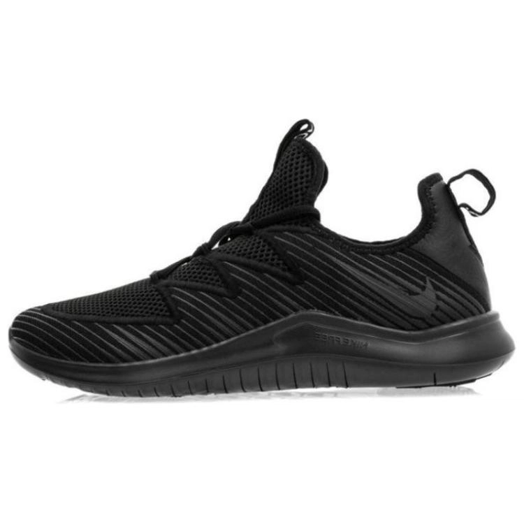 Nike Free TR 9