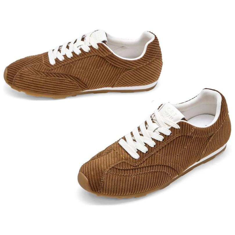 TOOMANYSHOES