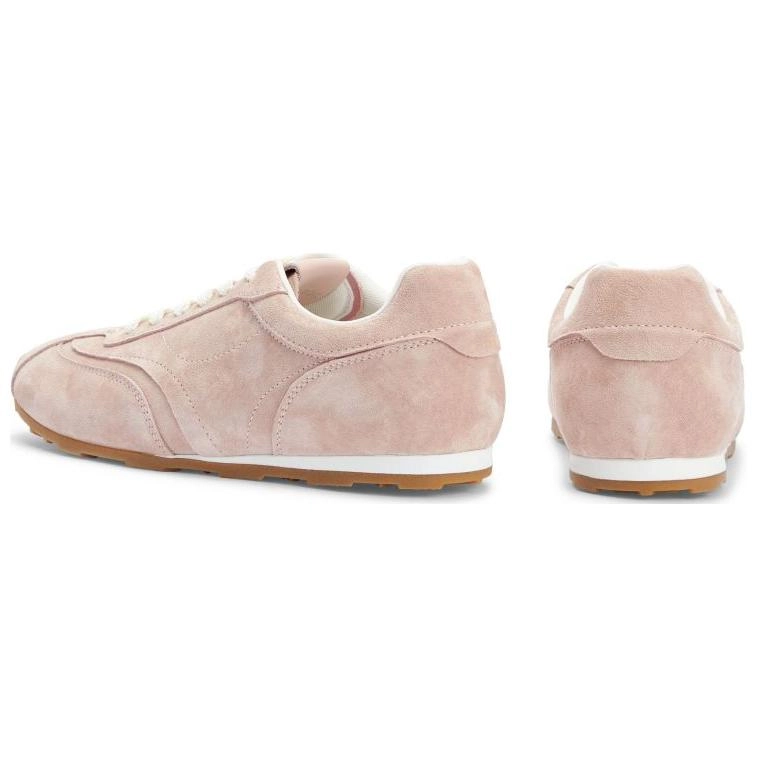 TOOMANYSHOES