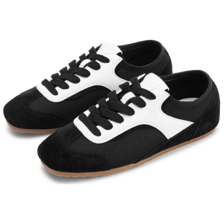 TOOMANYSHOES