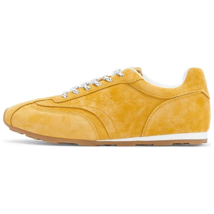 TOOMANYSHOES