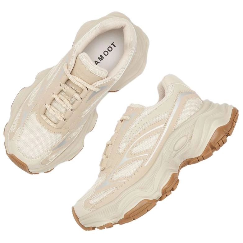 TOOMANYSHOES
