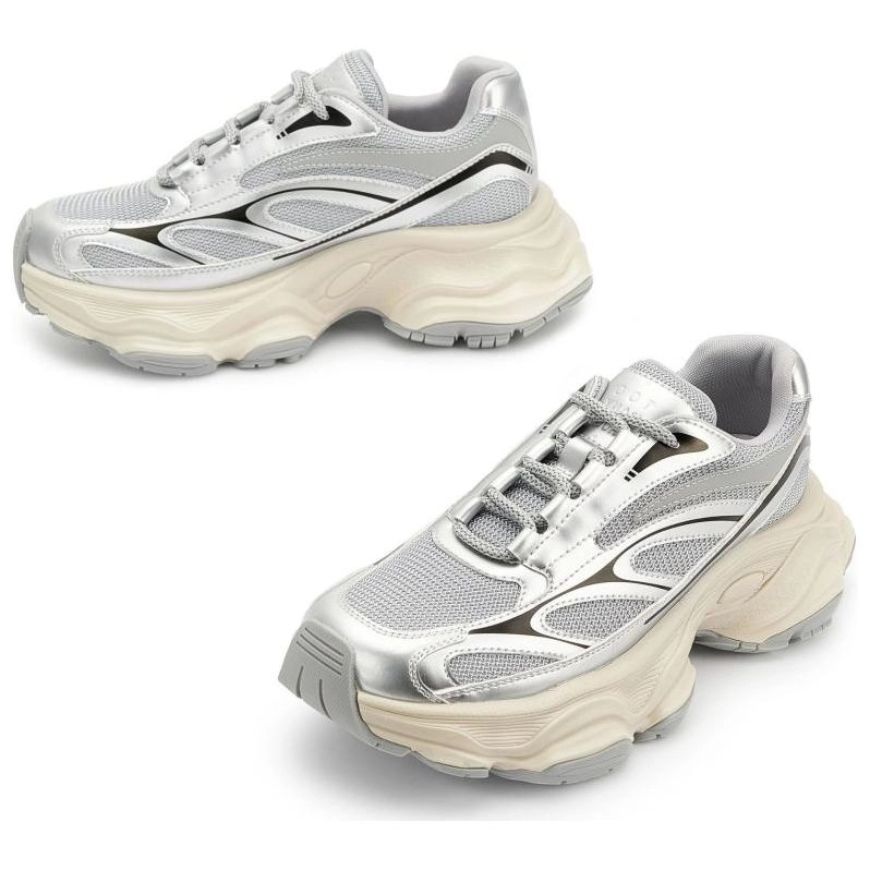 TOOMANYSHOES
