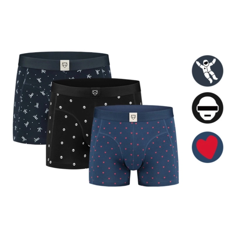 A-damunderwear 3