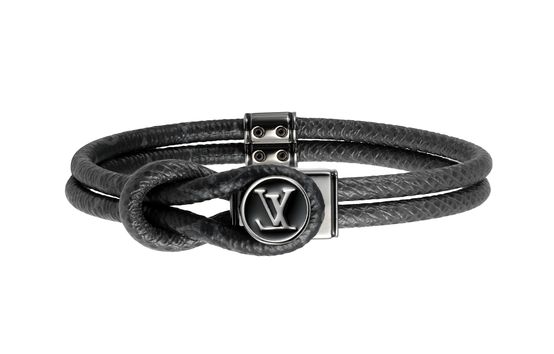 LOUIS VUITTON Monogram Flowers