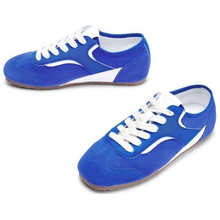 TOOMANYSHOES