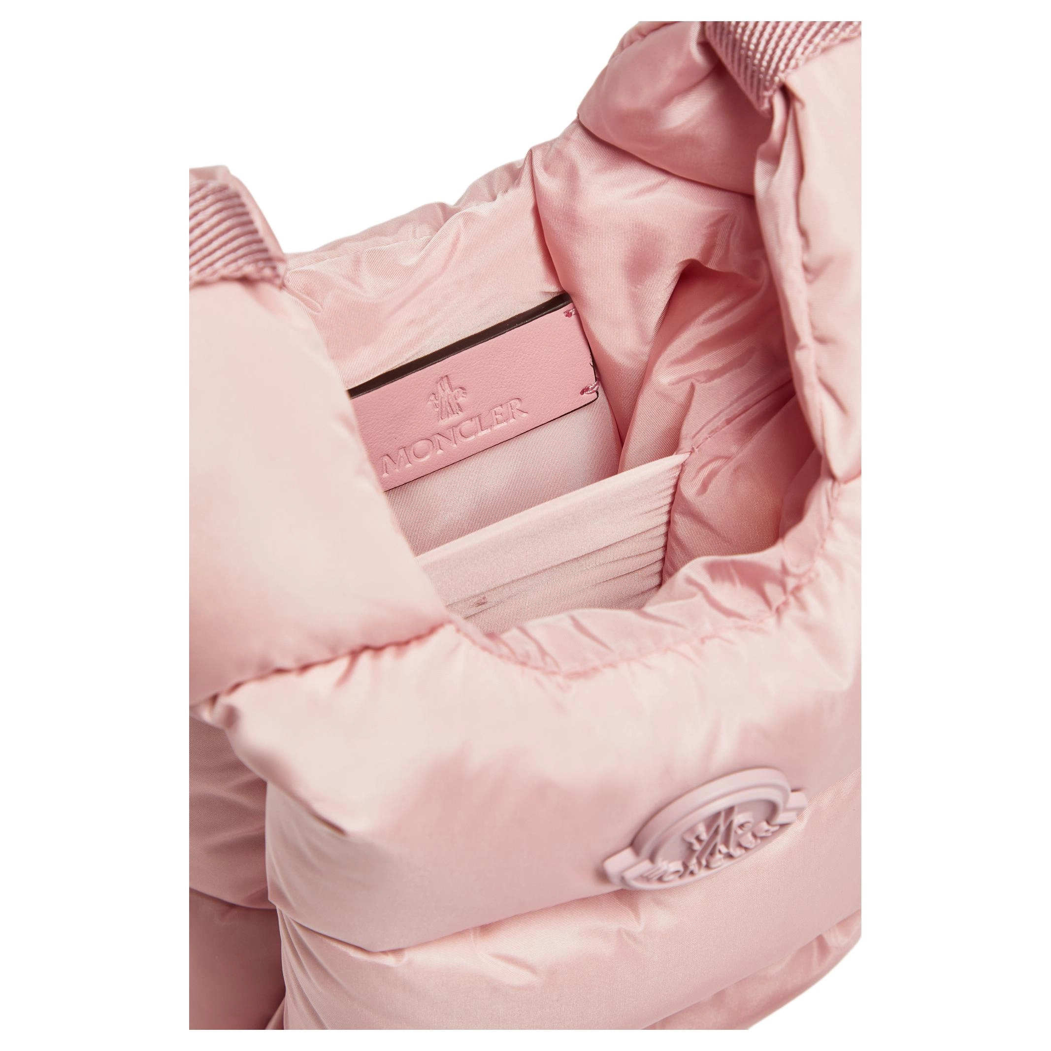 Moncler Legere Logo