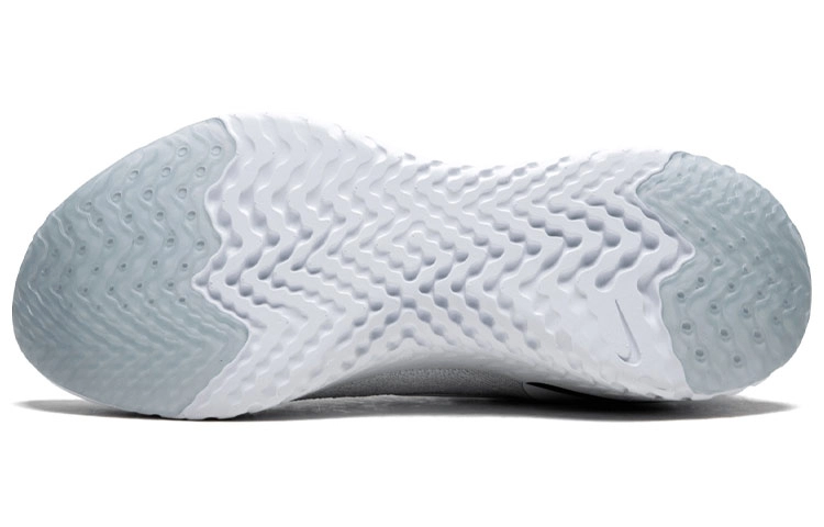 Nike Epic React Flyknit 1 (W)