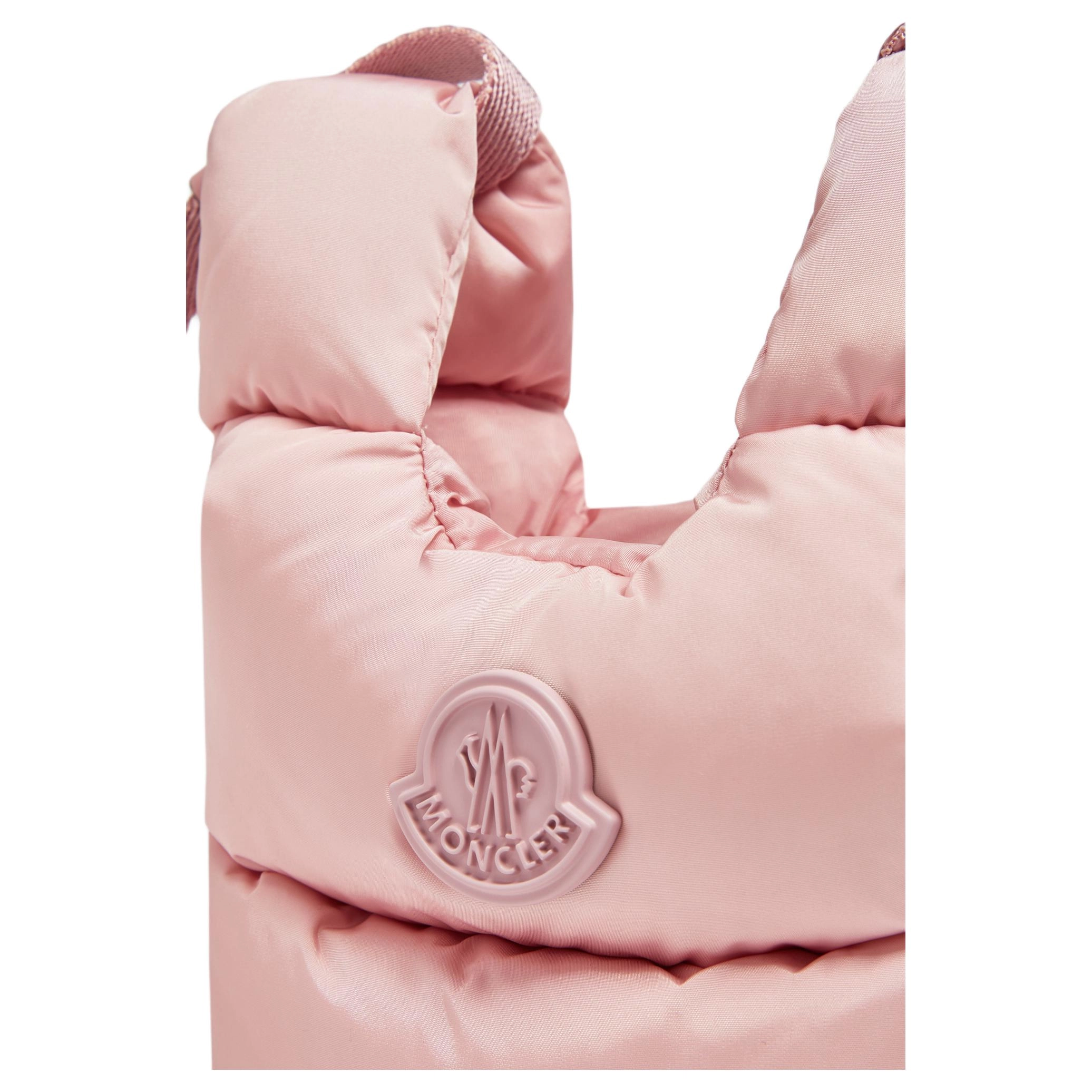 Moncler Legere Logo