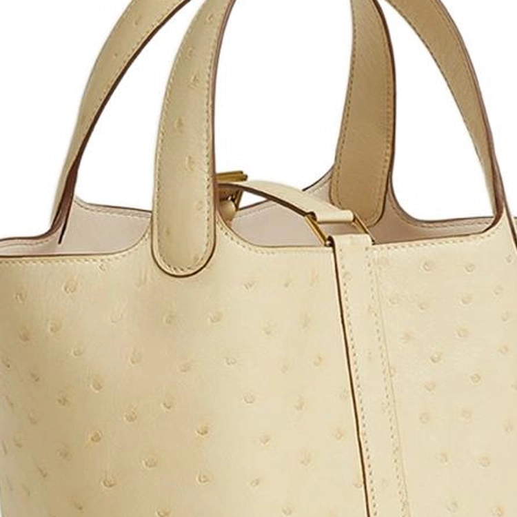 HERMES Picotin Lock 18 Y1 Vanille