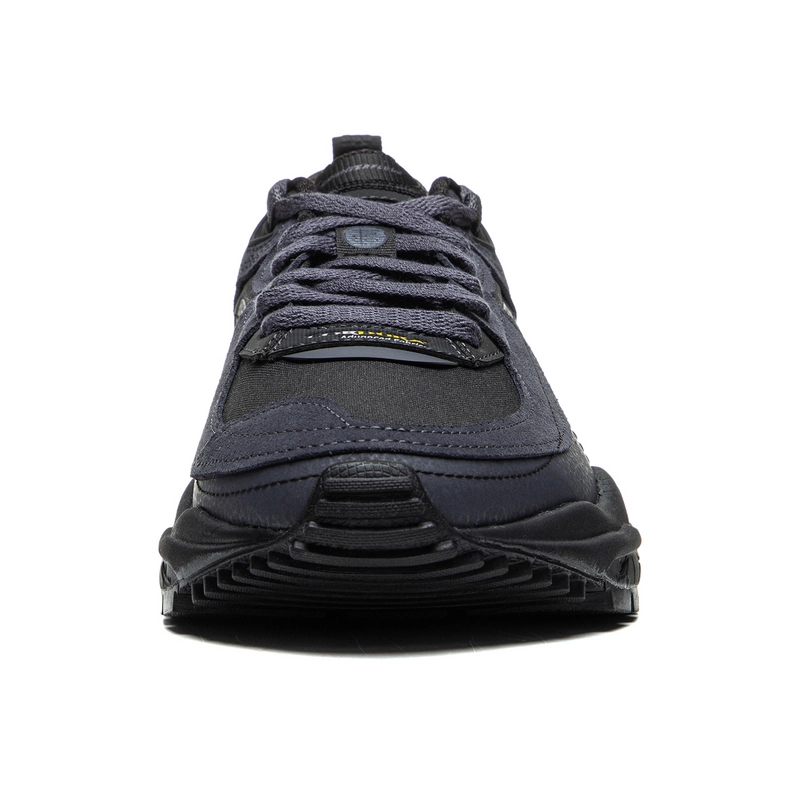 LiNing CF V4