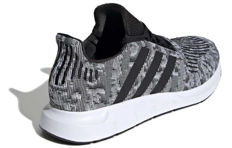 adidas originals Swift Run Shoes