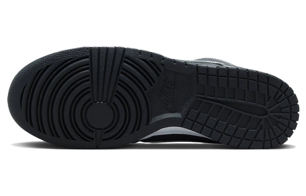 Nike Dunk "Off Noir"