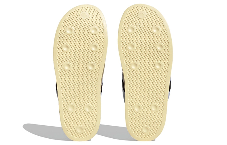 adidas originals Puffylette