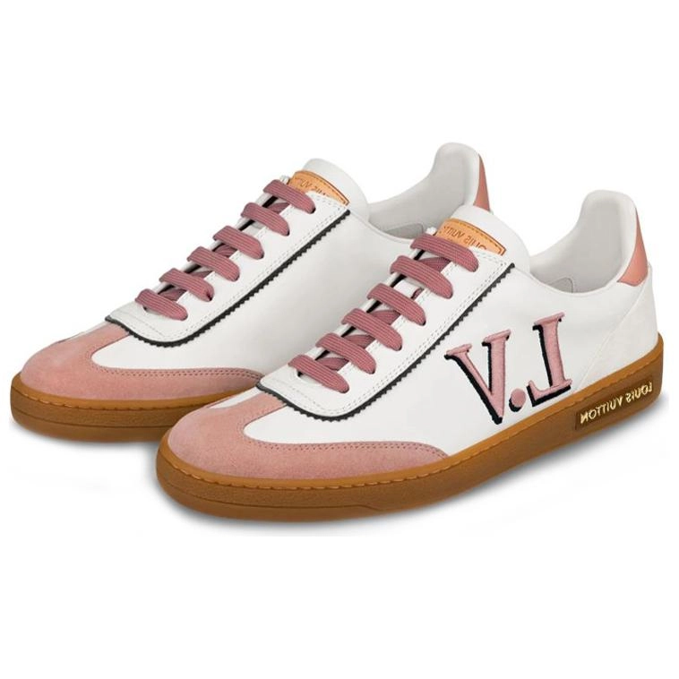 LOUIS VUITTON Frontrow