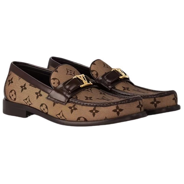 LOUIS VUITTON Major