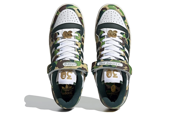 A BATHING APE x adidas originals FORUM 84 Low
