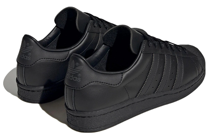 adidas originals Superstar 82